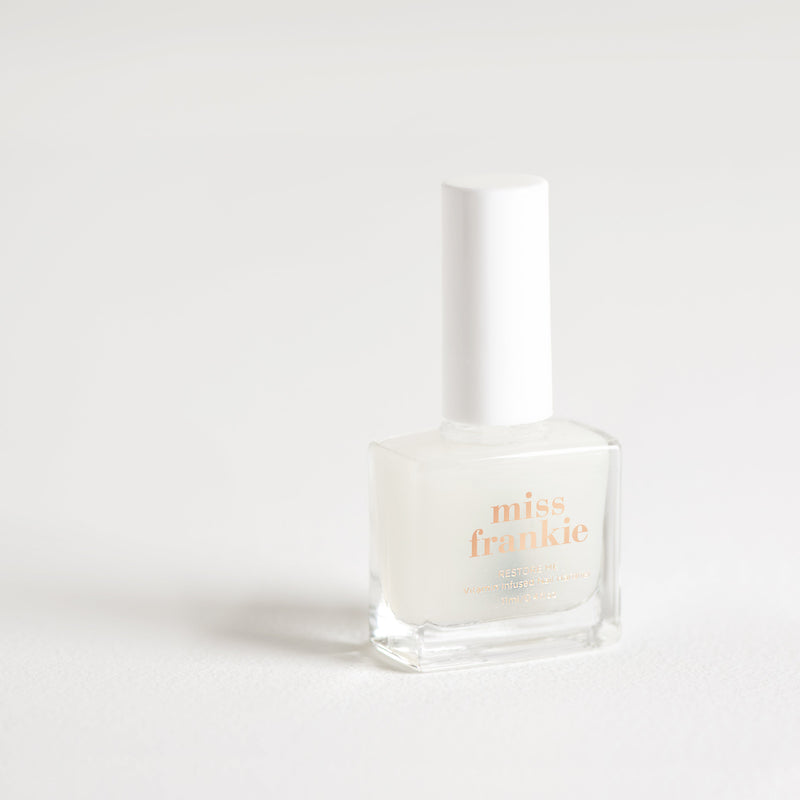 Tester - Restore Me – Vitamin Infused Nail Hardener